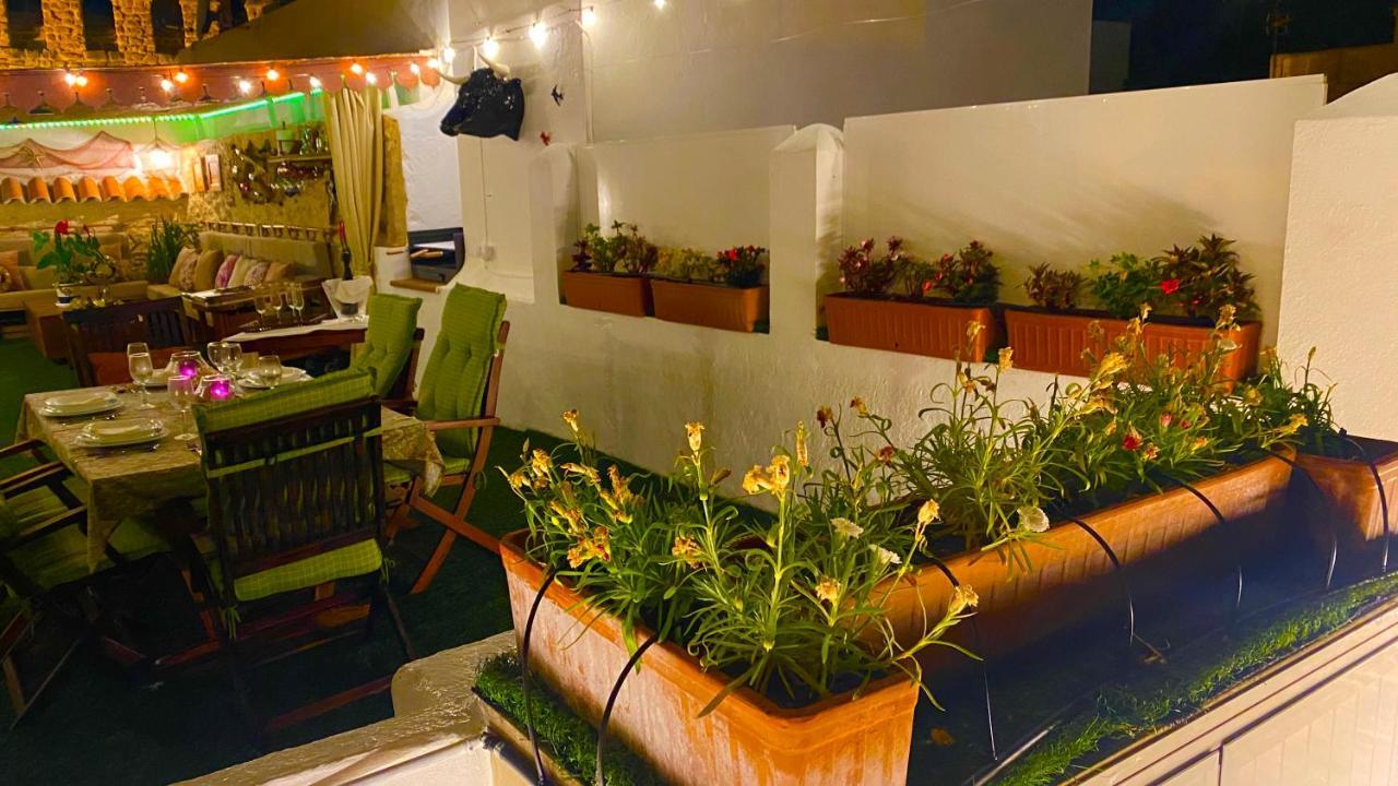 Apartamento Con Terraza,A 100M Playa Costilla Y Frente Al Castillo Rota Exterior photo