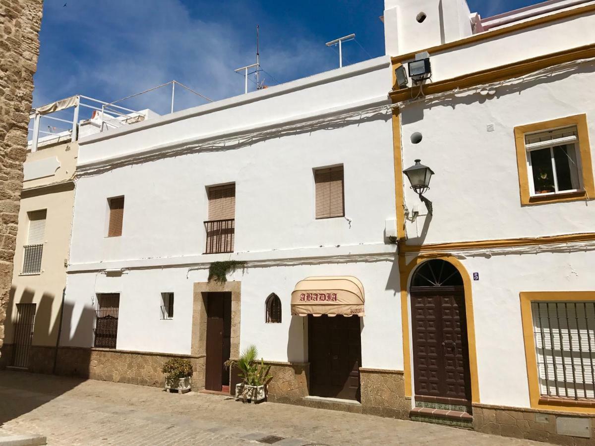 Apartamento Con Terraza,A 100M Playa Costilla Y Frente Al Castillo Rota Exterior photo
